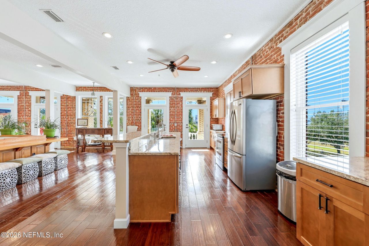 115 2nd Street, Jacksonville, FL 32206 Photo