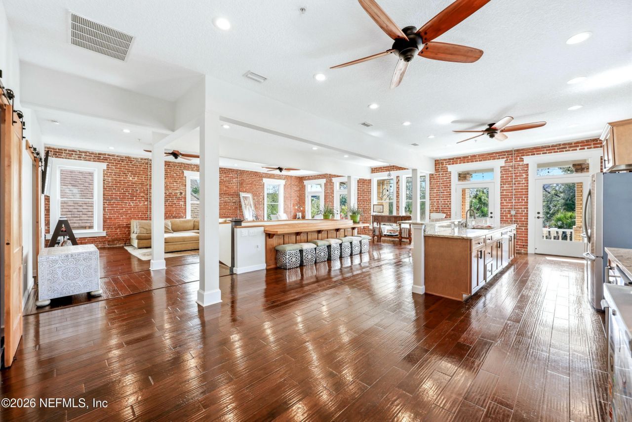 115 2nd Street, Jacksonville, FL 32206 Photo