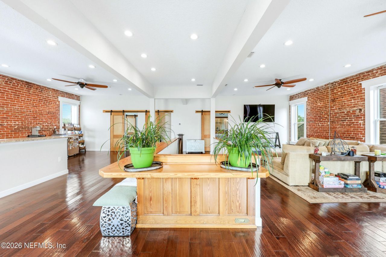 115 2nd Street, Jacksonville, FL 32206 Photo