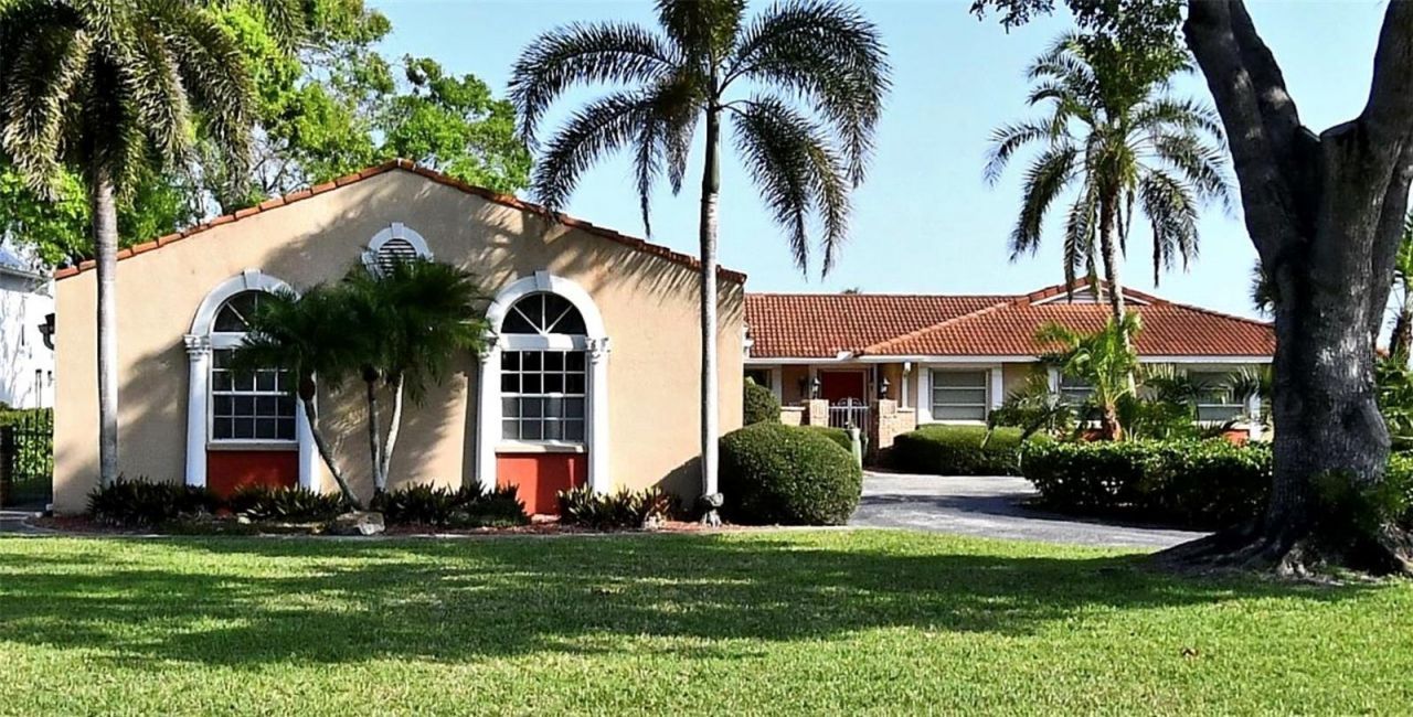 436 Bayshore Drive, Venice, FL 34285 Photo