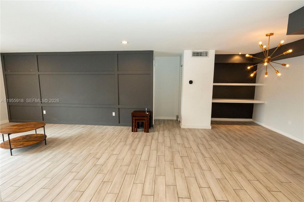 7743 SW 86th St, Unit D-227, Miami, FL 33143 Photo