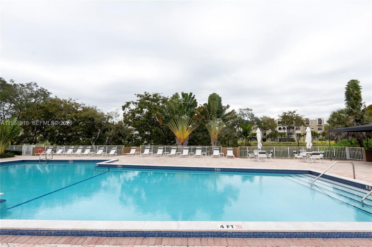 7743 SW 86th St, Unit D-227, Miami, FL 33143 Photo