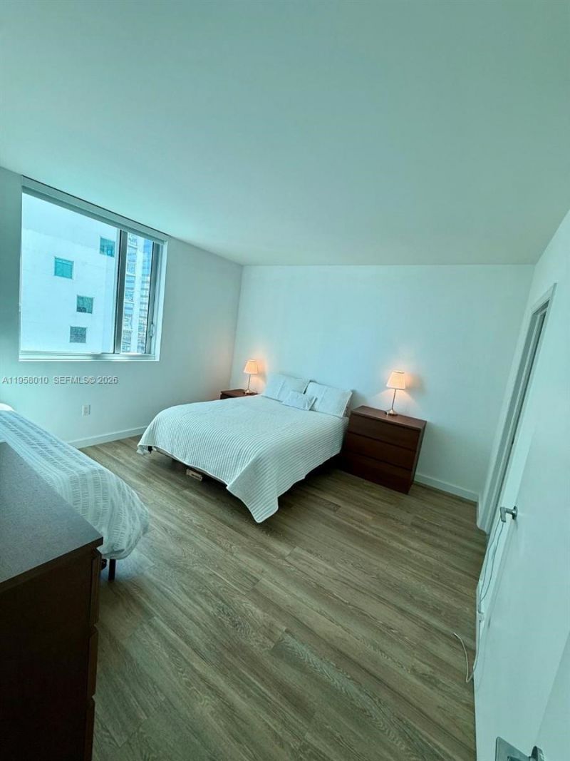 55 SE 6th St, Unit 1807, Miami, FL 33131 Photo