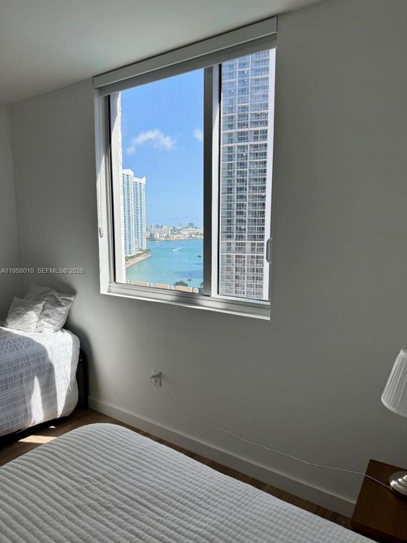 55 SE 6th St, Unit 1807, Miami, FL 33131 Photo