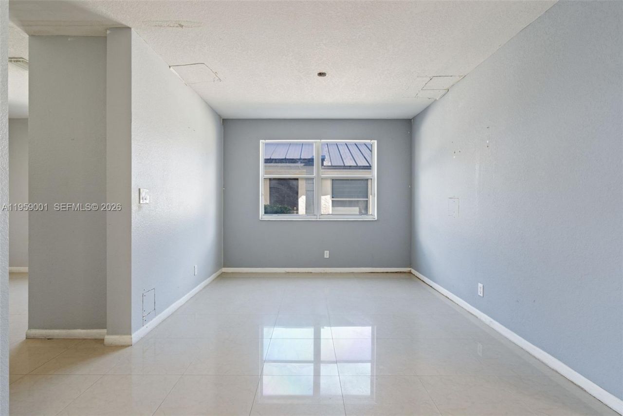 17319 SW 22nd St, Miramar, FL 33029 Photo