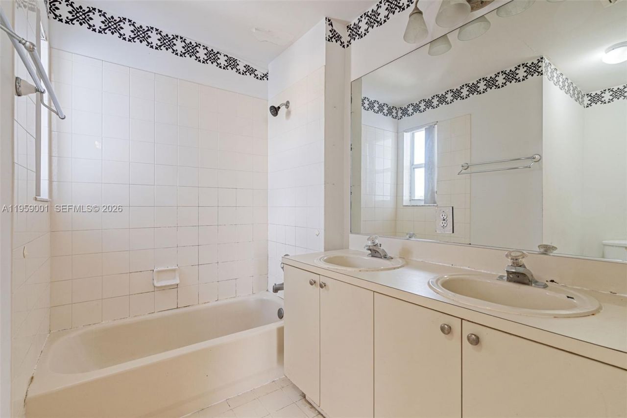 17319 SW 22nd St, Miramar, FL 33029 Photo