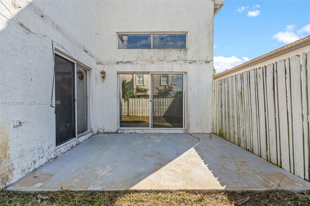 17319 SW 22nd St, Miramar, FL 33029 Photo