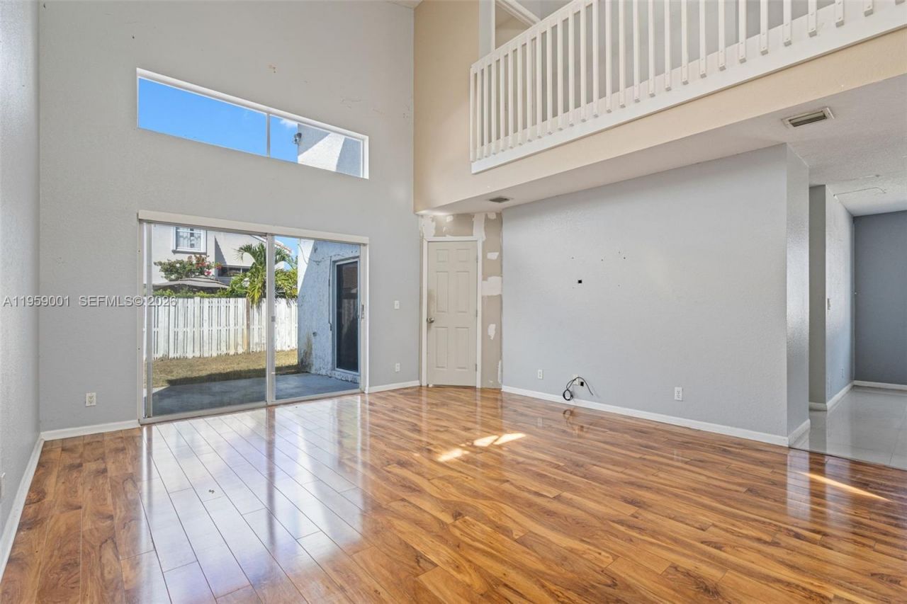 17319 SW 22nd St, Miramar, FL 33029 Photo