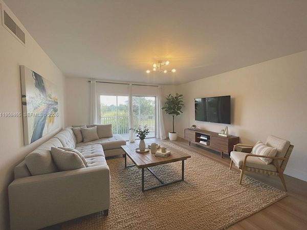 5100 SW 90th Ave, Unit 302, Cooper City, FL 33328