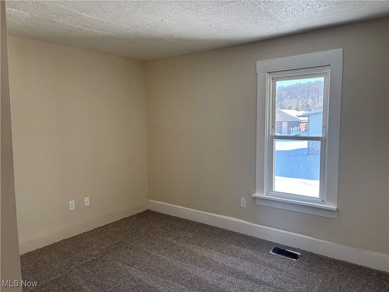 221 E Lisbon Street, Waynesburg, OH 44688 Photo 16