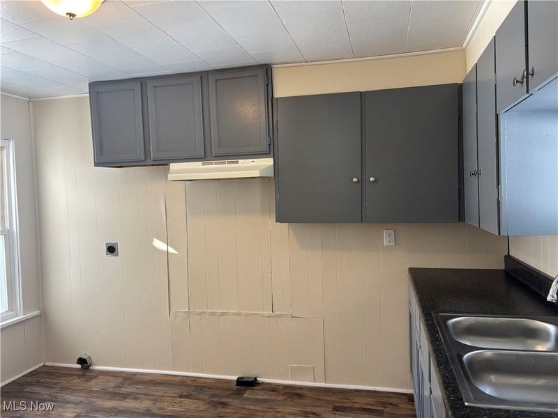 221 E Lisbon Street, Waynesburg, OH 44688 Photo 7