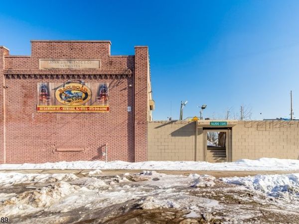 50 Dawson St, Newark, NJ 07114