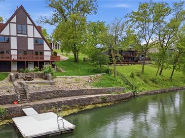 7616 NW Eastside Drive, Weatherby Lake, MO 64152
