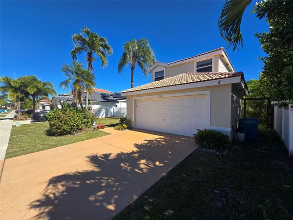 7082 Middlebury Dr, Boynton Beach, FL 33436