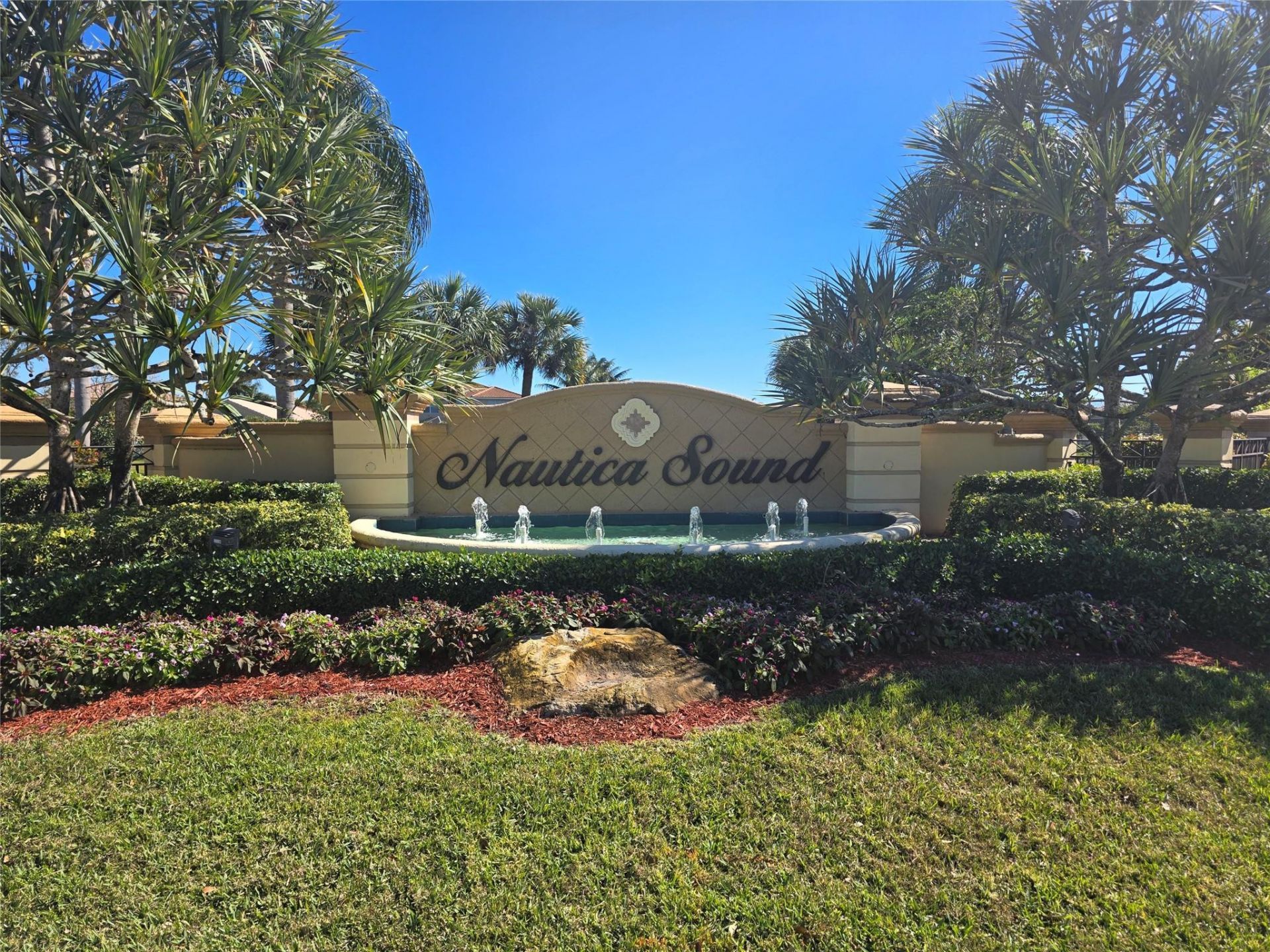 7082 Middlebury Dr, Boynton Beach, FL 33436 Photo