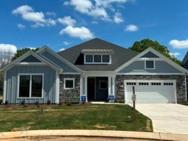 3015 Five Creek Road, Charlotte, NC 28213