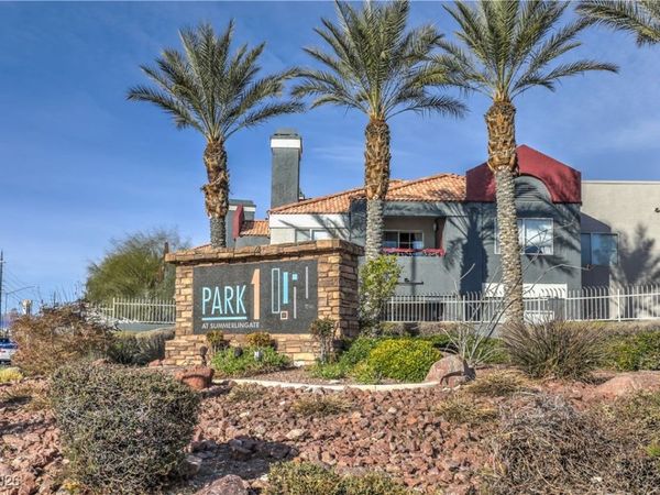 8600 W Charleston Boulevard , Unit 2034, Las Vegas, NV 89117