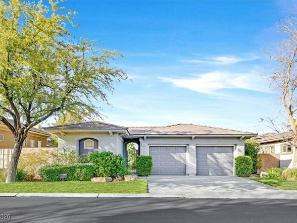 108 Emerald Dunes Circle, Henderson, NV 89052