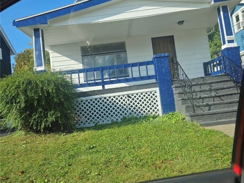 13901 Chapelside Avenue, Cleveland, OH 44120 Photo 1