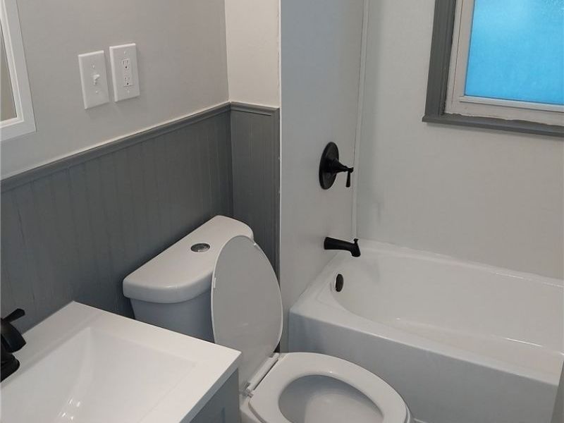 13901 Chapelside Avenue, Cleveland, OH 44120 Photo 7