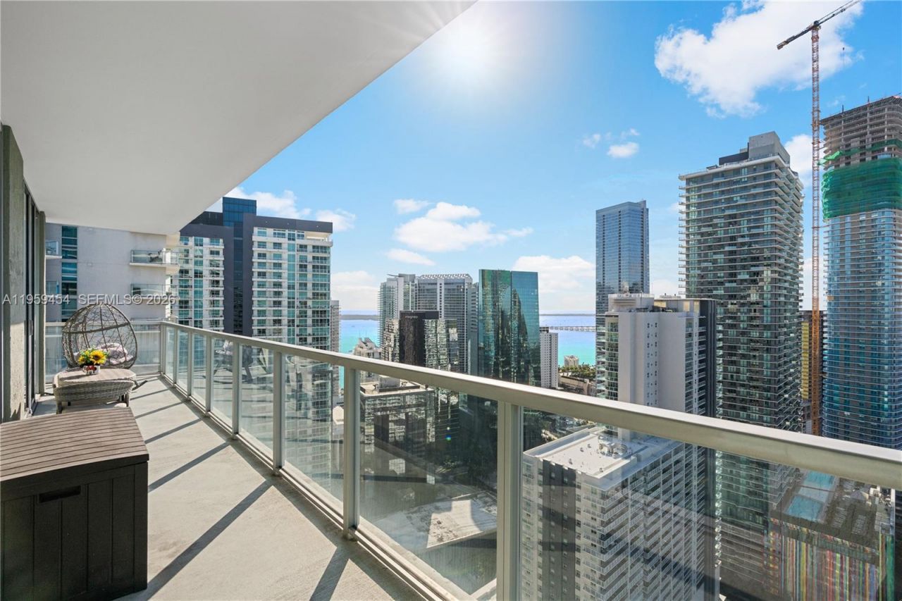 1111 SW 1st Ave, Unit UPH4019-, Miami, FL 33130 Photo