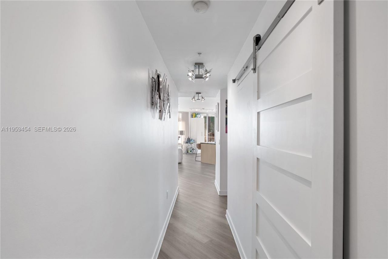 1111 SW 1st Ave, Unit UPH4019-, Miami, FL 33130 Photo