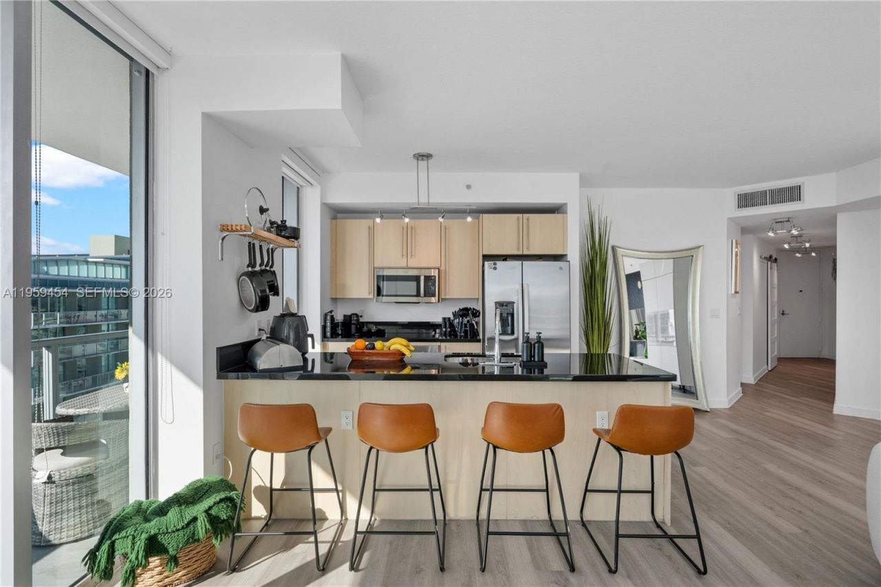 1111 SW 1st Ave, Unit UPH4019-, Miami, FL 33130 Photo