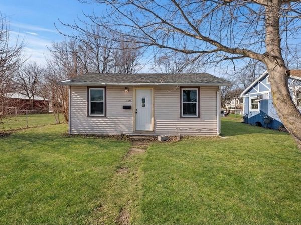189 N La Salle Avenue, Bradley, IL 60915