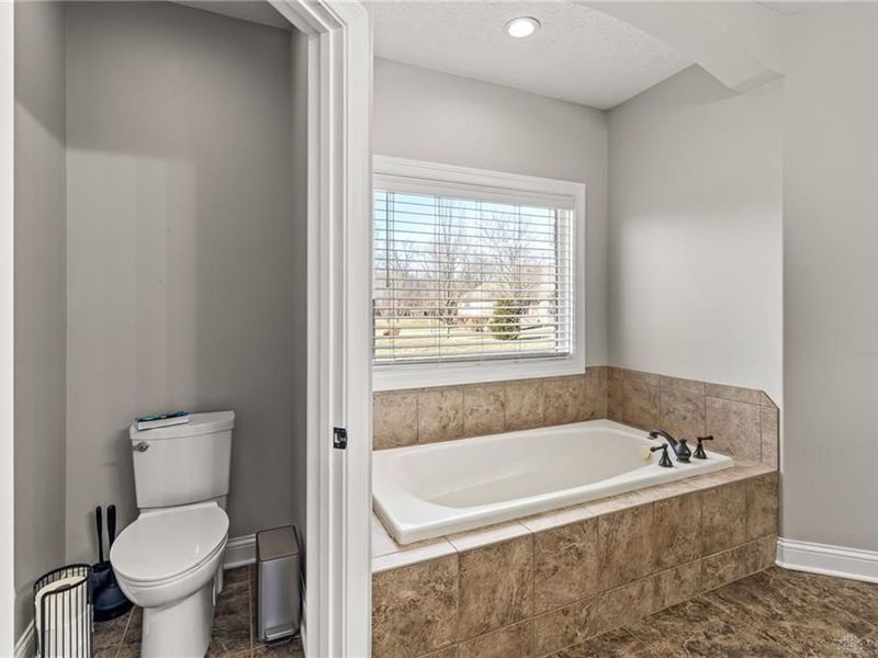 8428 Erickson Court, Waynesville, OH 45068 Photo 27