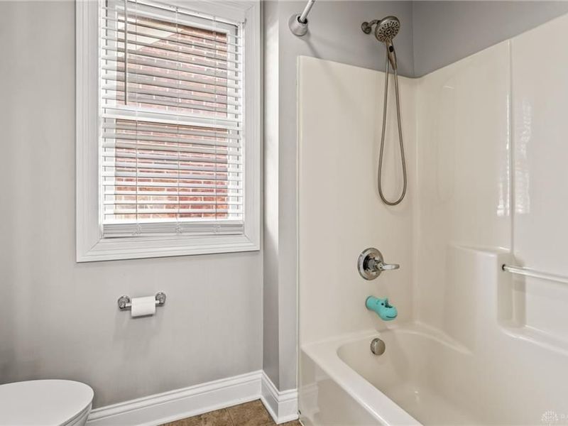 8428 Erickson Court, Waynesville, OH 45068 Photo 38