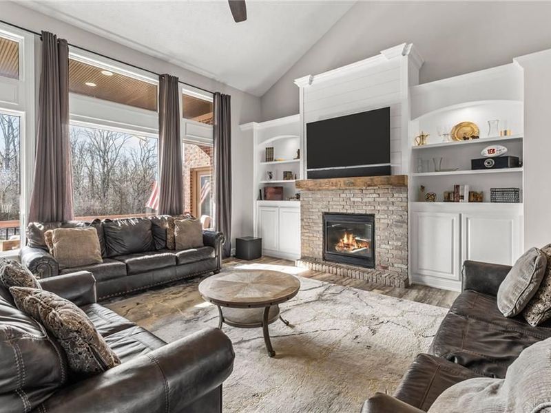 8428 Erickson Court, Waynesville, OH 45068 Photo 6