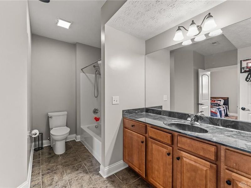 8428 Erickson Court, Waynesville, OH 45068 Photo 71