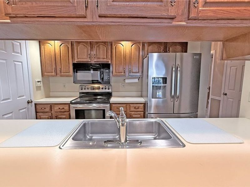 317 Chevy Drive, Huron, OH 44839 Photo 8