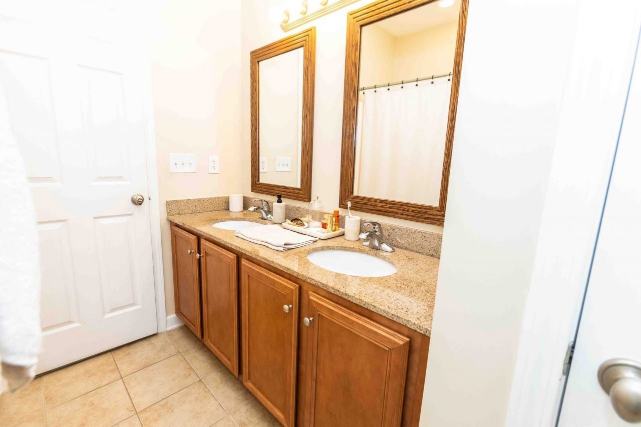 3560 Alexandria Ave. Photo 16