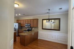 3560 Alexandria Ave. photo 4