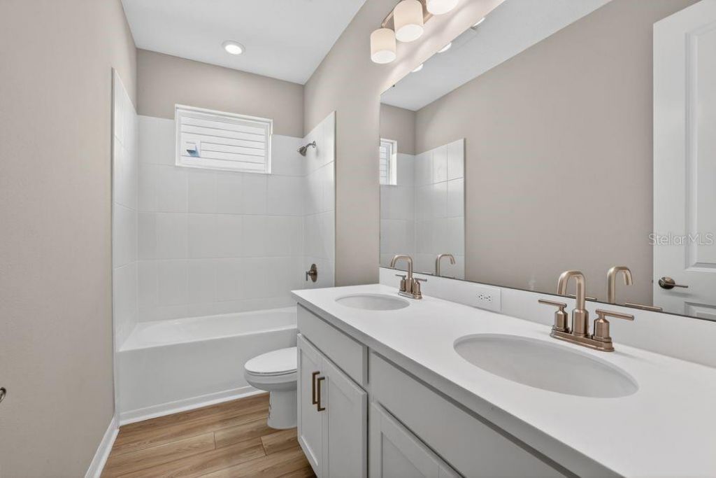 13407 Commons Avenue, Parrish, FL 34219 Photo