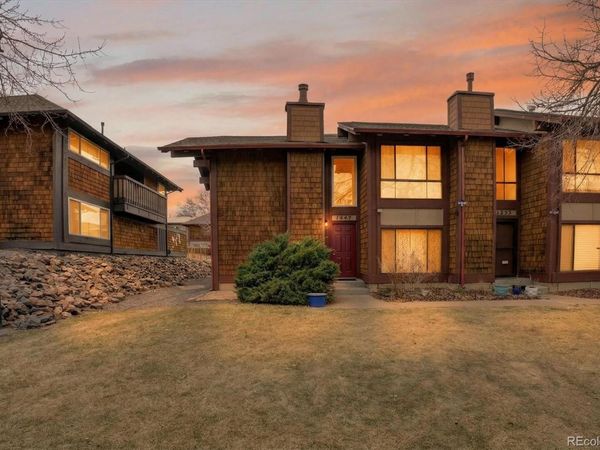 1257 S Dillon Way, Aurora, CO 80012