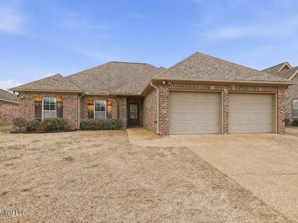115 Lennox Place, Brandon, MS 39042