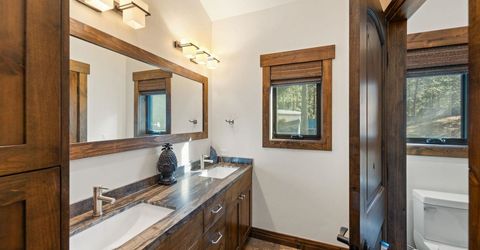 8627 Trout Avenue, Kings Beach, CA 96143 Photo