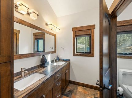 8627 Trout Avenue, Kings Beach, CA 96143 Photo