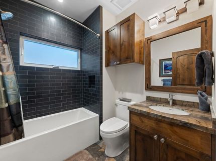 8627 Trout Avenue, Kings Beach, CA 96143 Photo
