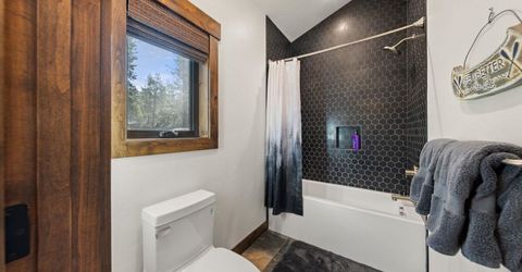 8627 Trout Avenue, Kings Beach, CA 96143 Photo