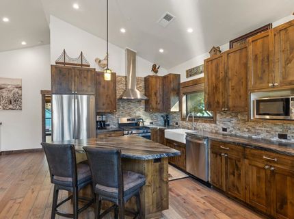 8627 Trout Avenue, Kings Beach, CA 96143 Photo