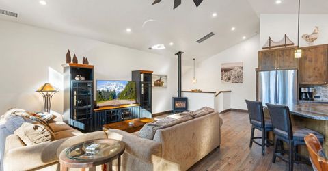 8627 Trout Avenue, Kings Beach, CA 96143 Photo