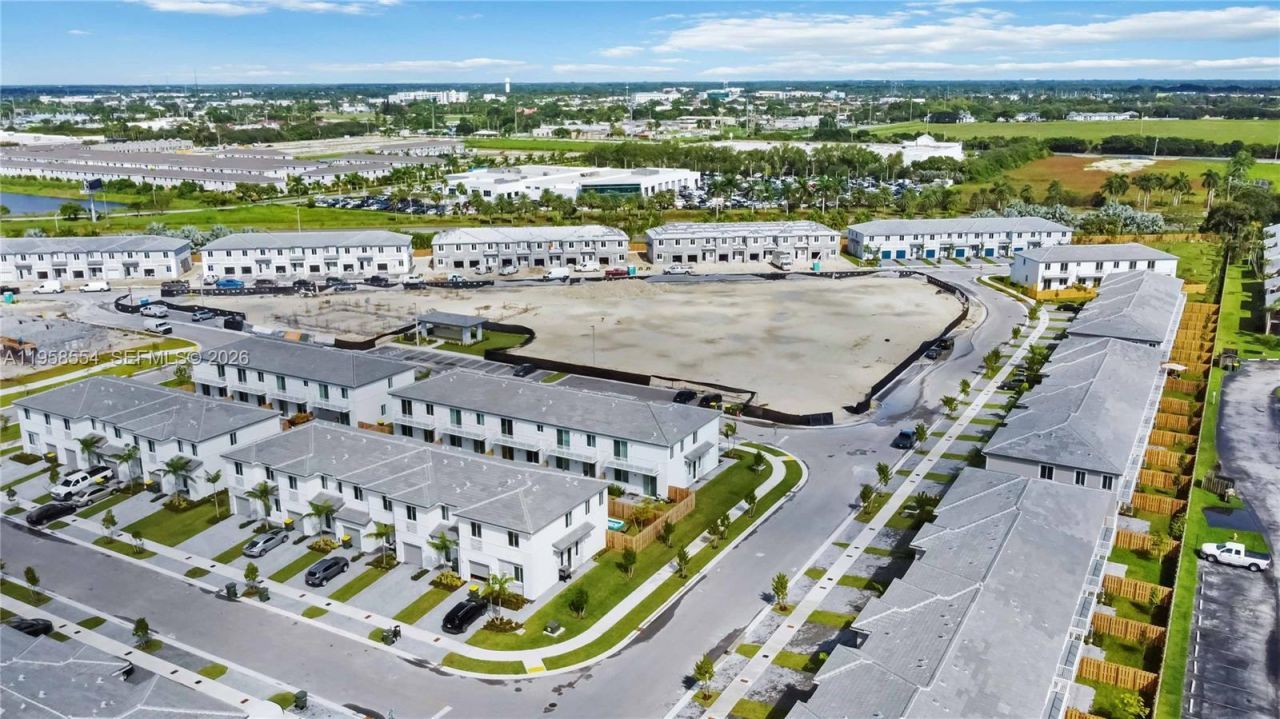 760 SE 13th Ct, Homestead, FL 33034 Photo