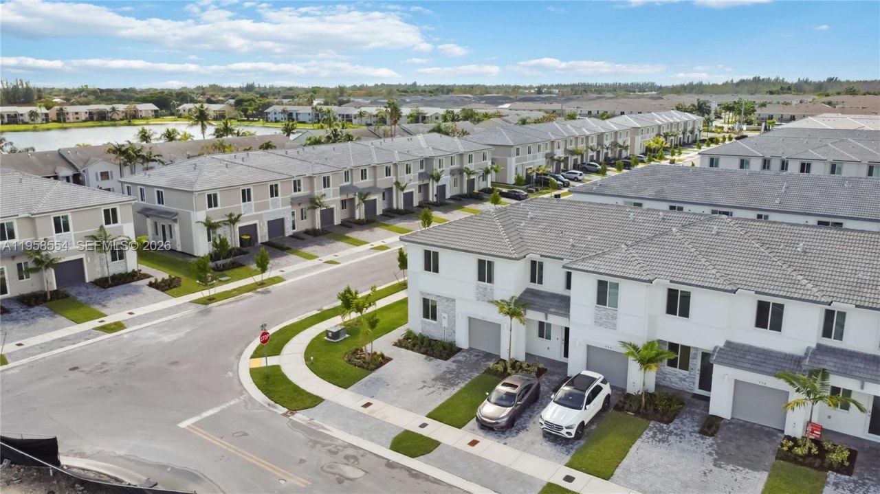 760 SE 13th Ct, Homestead, FL 33034 Photo