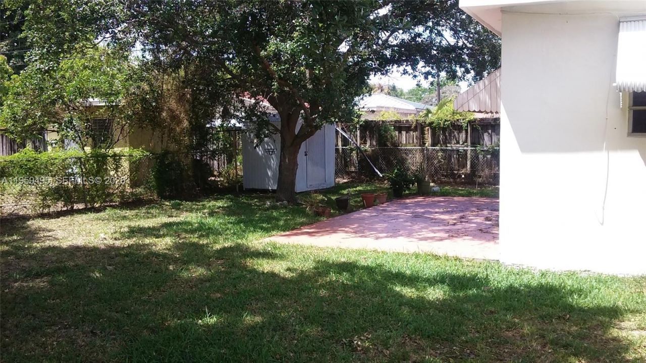 3920 NW 59th Ave , Unit ., Virginia Gardens, FL 33166 Photo