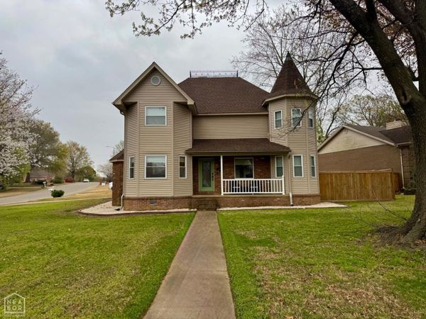 2200 Rains Street, Jonesboro, AR 72401