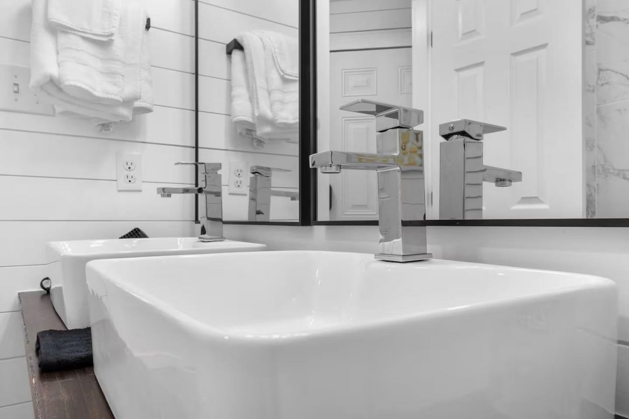 627 N Waccamaw Dr. Photo 10