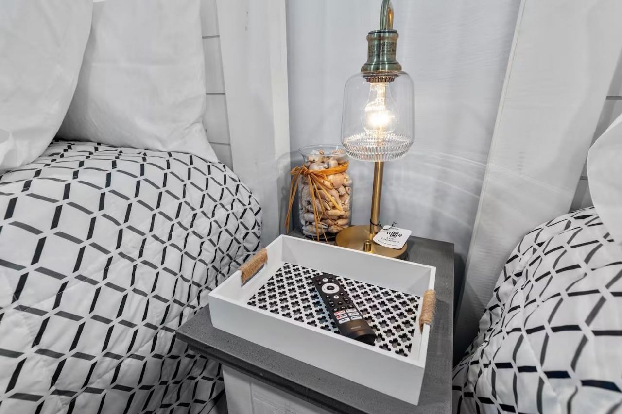 627 N Waccamaw Dr. Photo 22